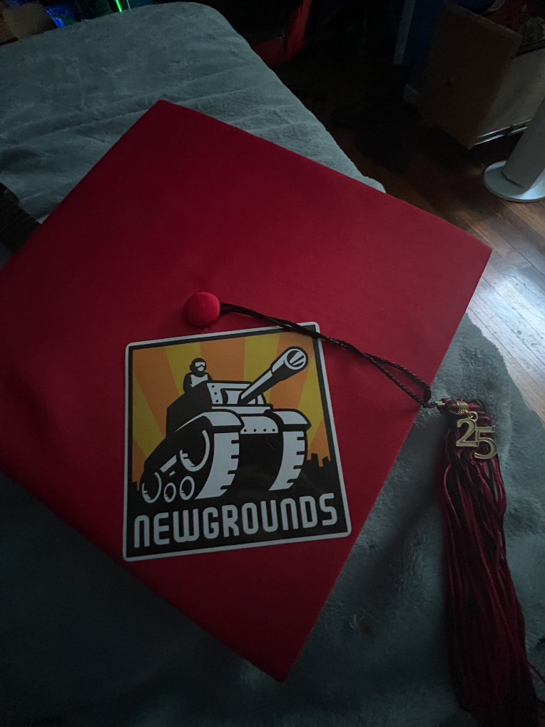 iu_1412086_23674511.png