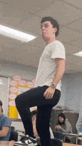 iu_1461467_17825861.gif