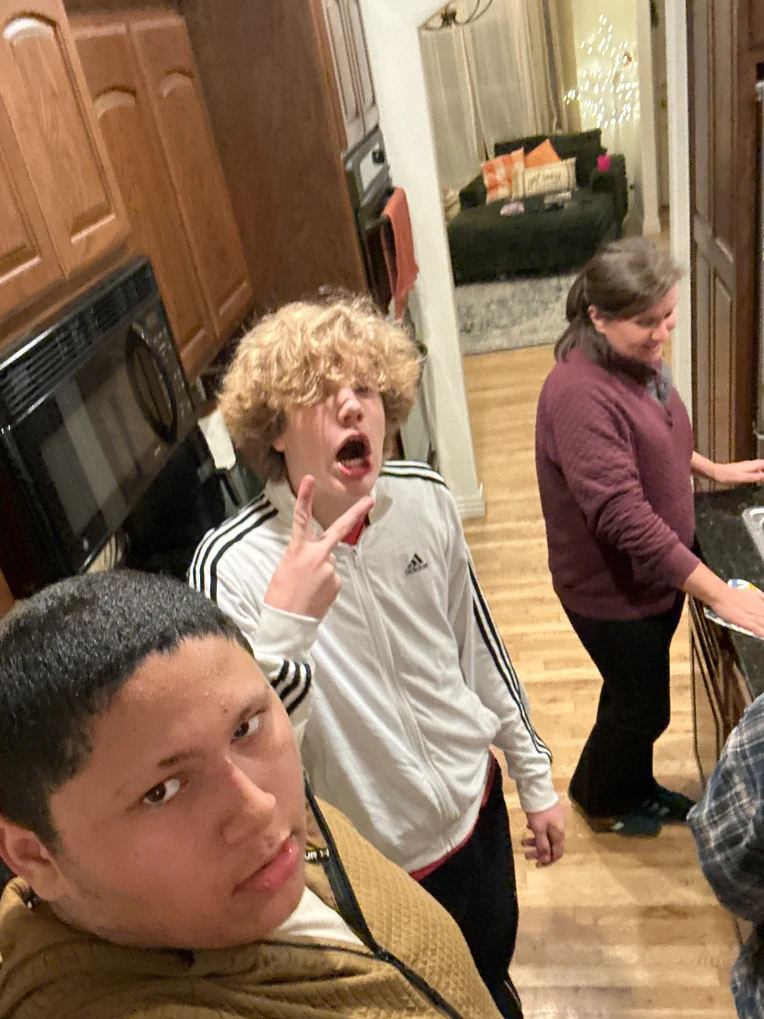 iu_1689609_26405120.webp